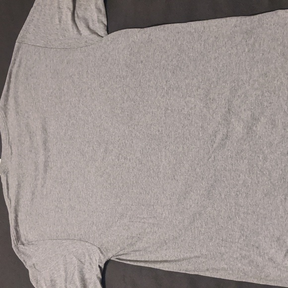 THE AVENGERS graphic tee NWT - Picture 9 of 9